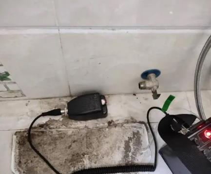 建瓯屋顶漏水维修公司分享下卫生间漏水的危害及解决方法